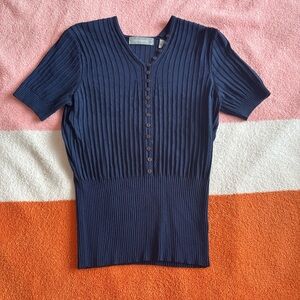 Liz Claiborne Navy Ribbed V‑Neck Short Sleeve Button Front Top